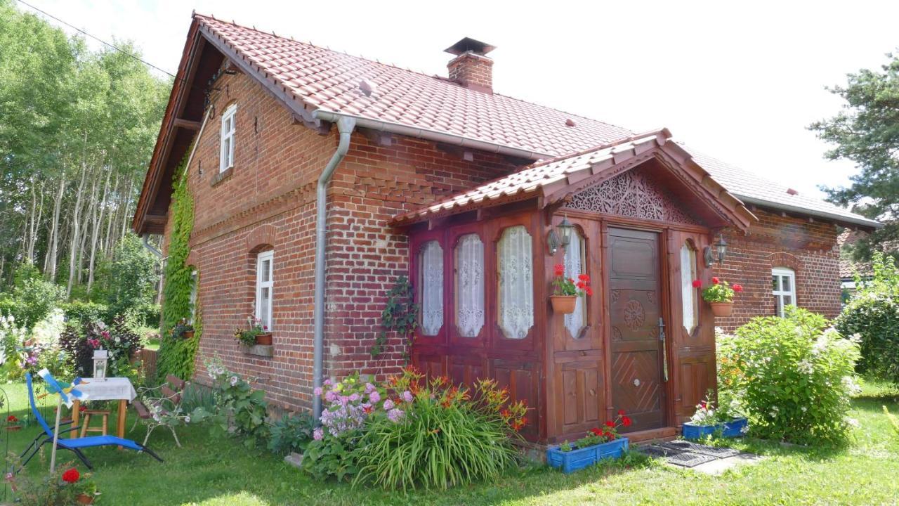Warminskie Mieszkanko Biskupiec  Exterior photo